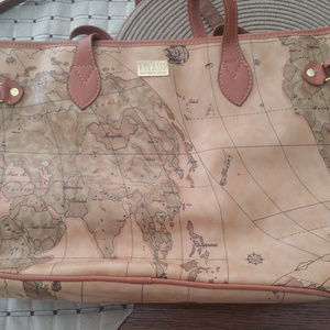 Alviero Martini Tote bag with shoulder strap